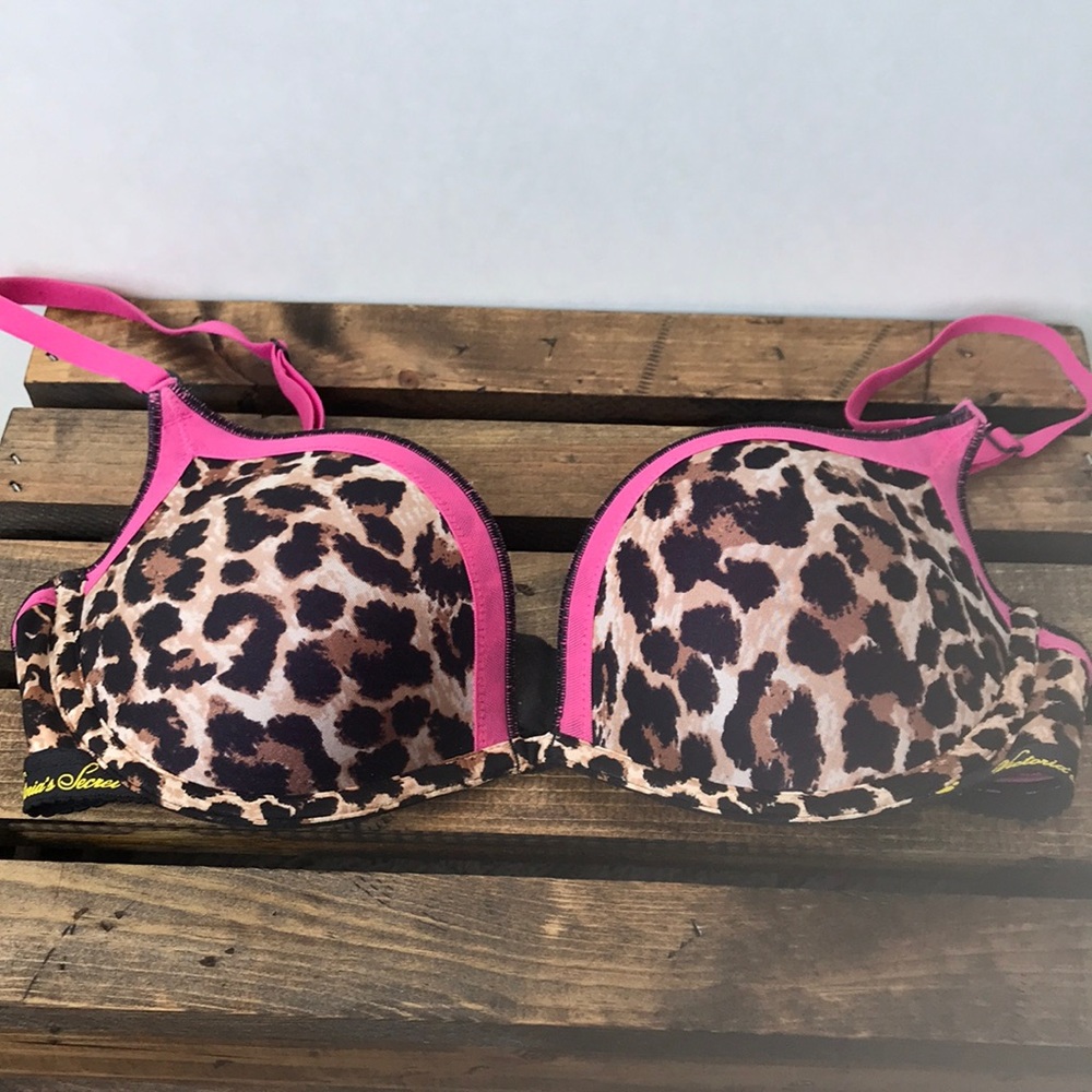 Victoria’s Secret bra
